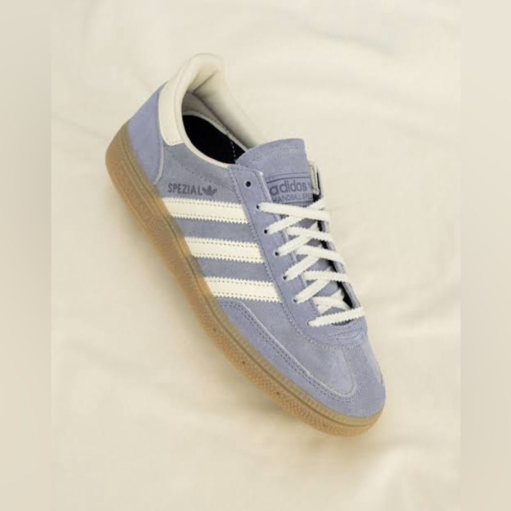 Adidas HANDBALL SPEZIAL Silver Violet / Cream White Shoes  Purple Women’s Size 9